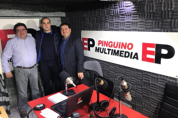 Entrevista en Pinguino Radio en la visita Universidad de Magallanes, Chile 21-08-2017